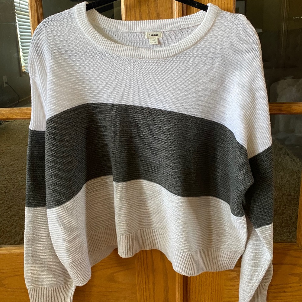 Women’s Sweater